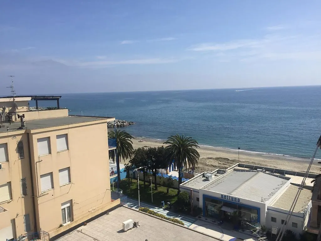 Canto Del Mare Albissola Marina 0*,  Italy